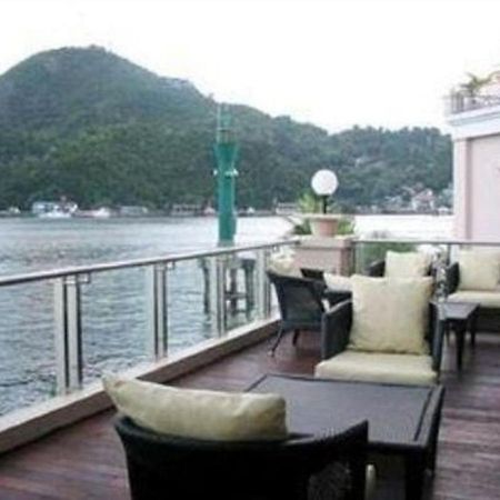 Swiss-Belhotel Papua Jayapura Exterior foto